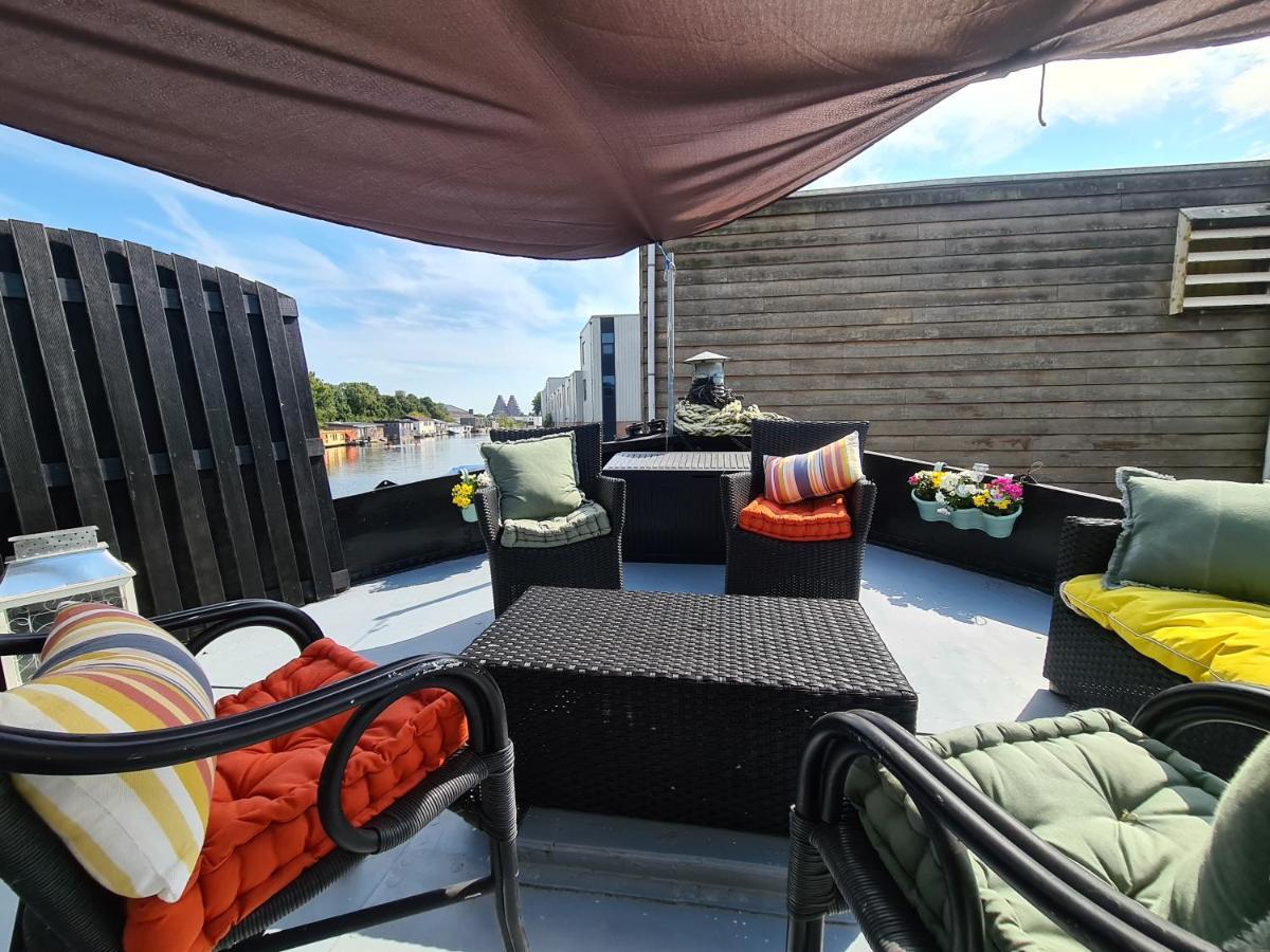 Pensión The Amsterdam House Boat With Jacuzzi & Sauna